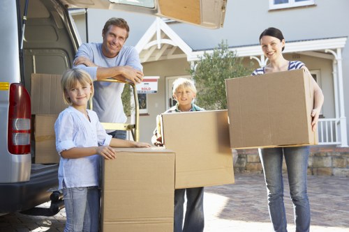Flexible pricing and quote options for Islington storage